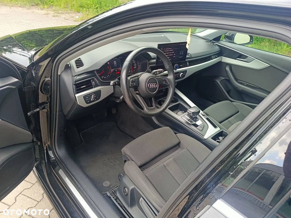 Audi A4 Avant - 14