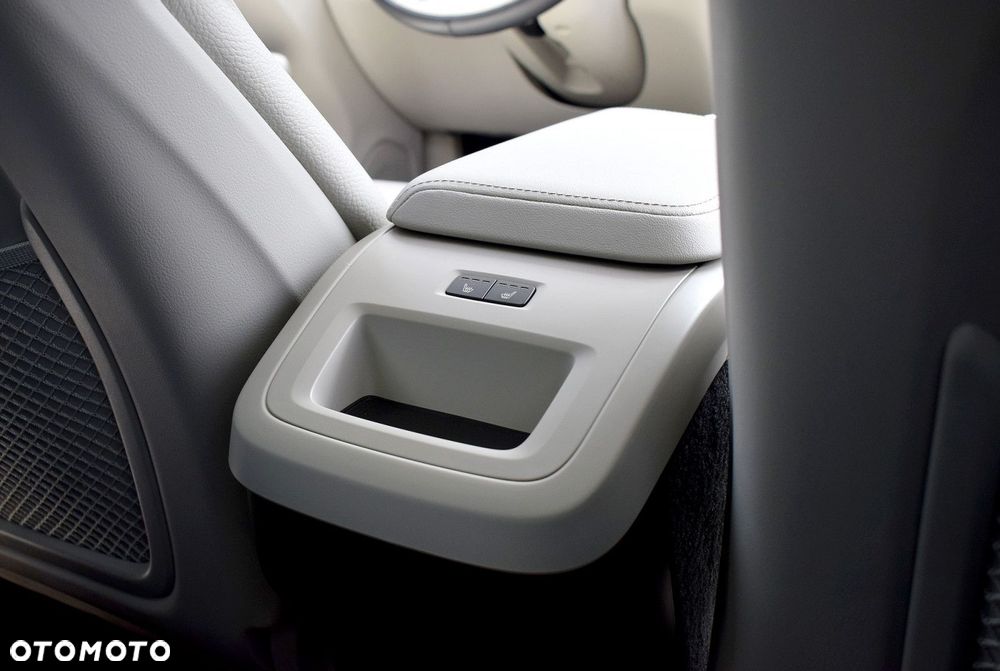 Volvo XC 60 - 14