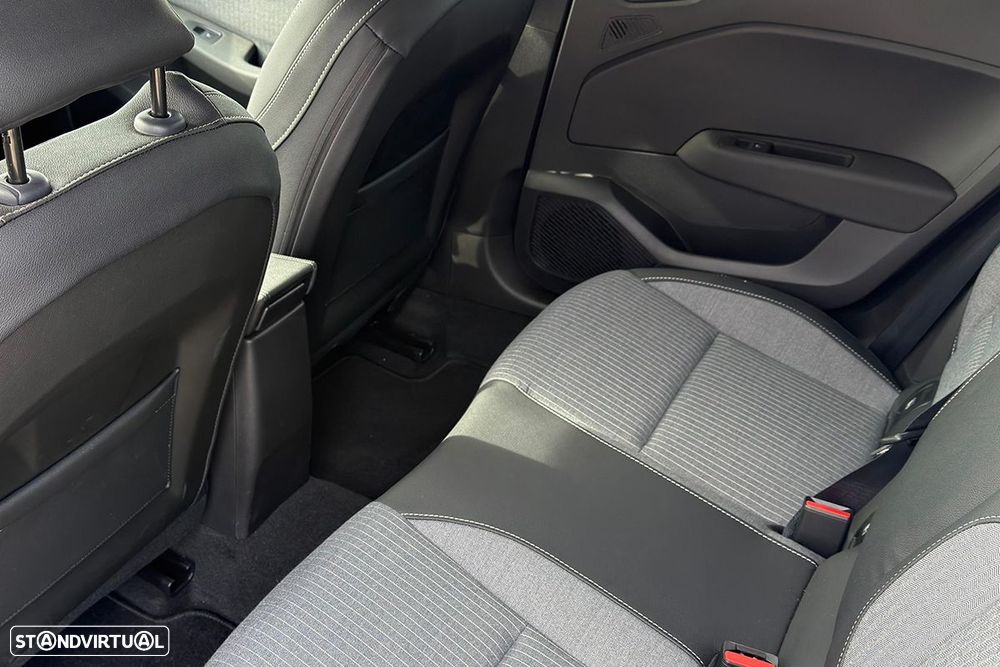 Renault Clio 1.0 TCe Techno Bi-Fuel - 10