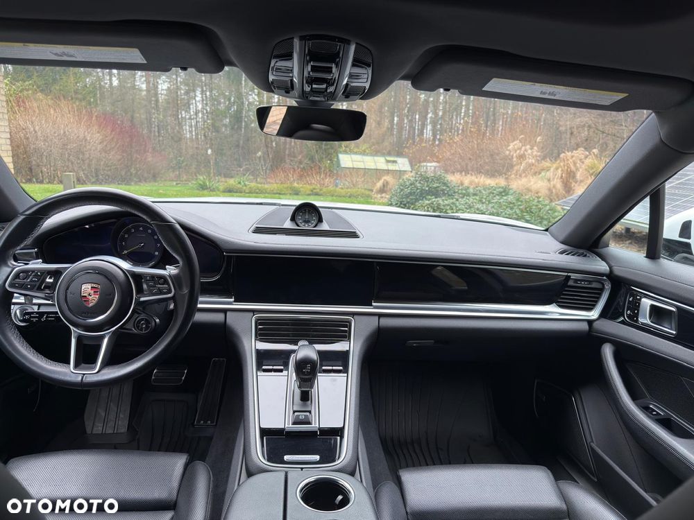 Porsche Panamera - 9