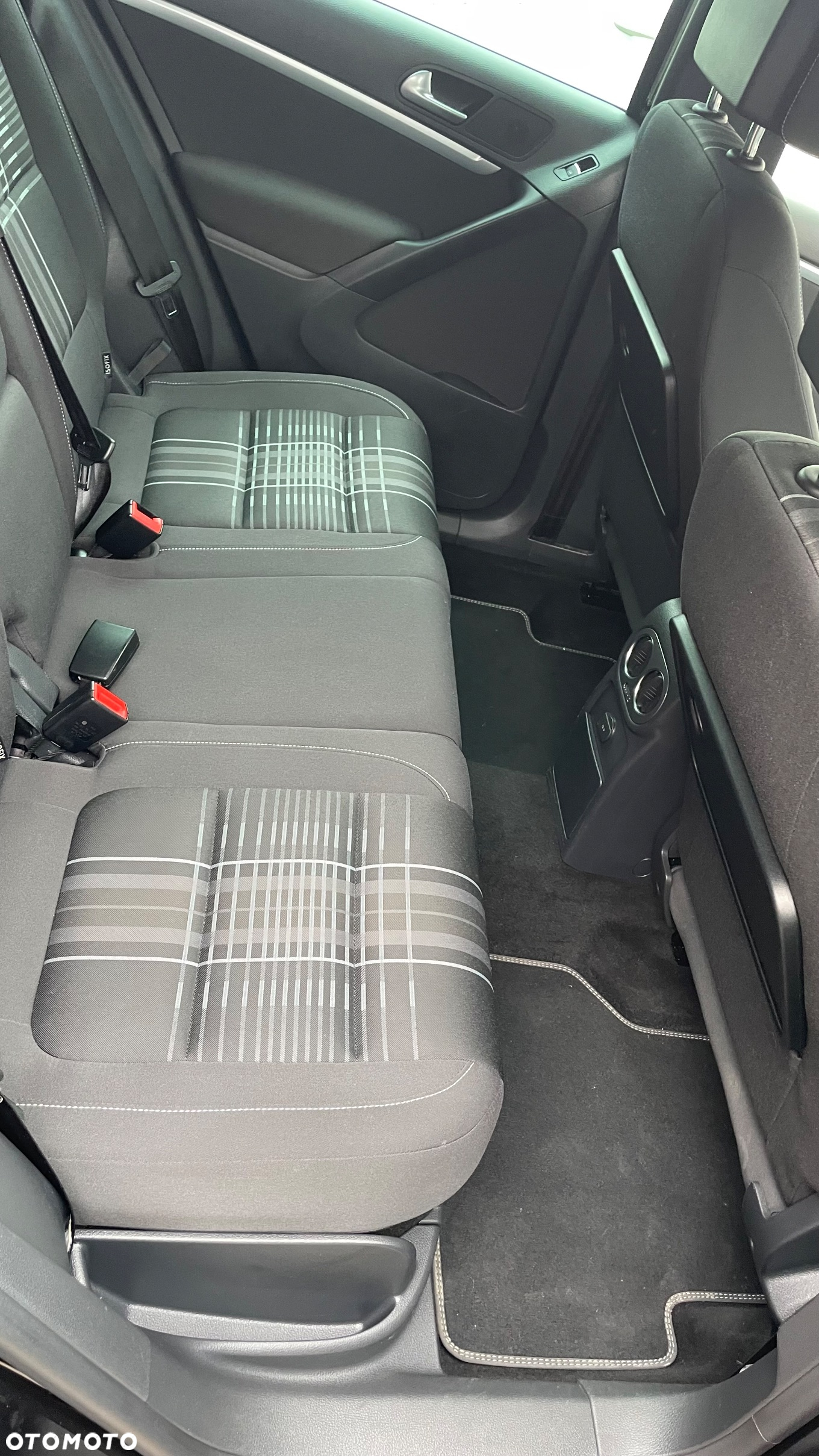 Volkswagen Tiguan 2.0 TDI 4Mot Sport&Style DSG - 26