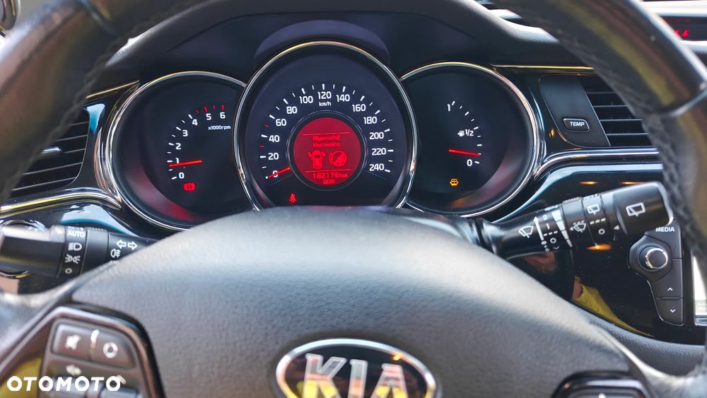 Kia Ceed 1.6 CRDi 136 ISG Spirit - 7
