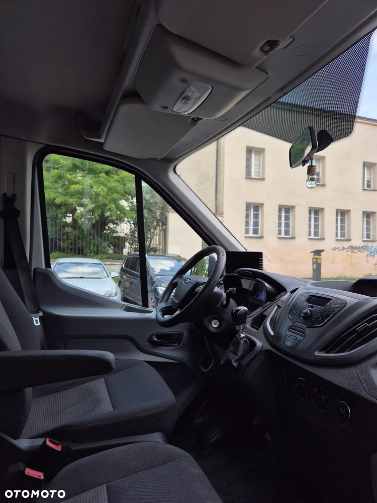 Ford Transit - 8