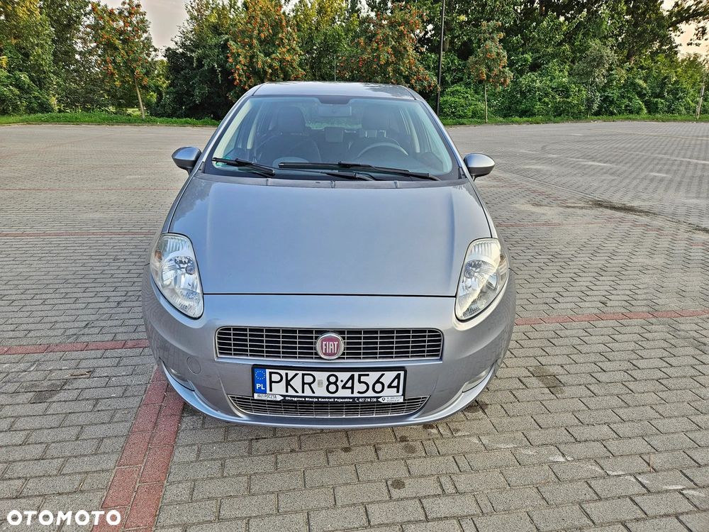 Fiat Grande Punto 1.4 8V - 26
