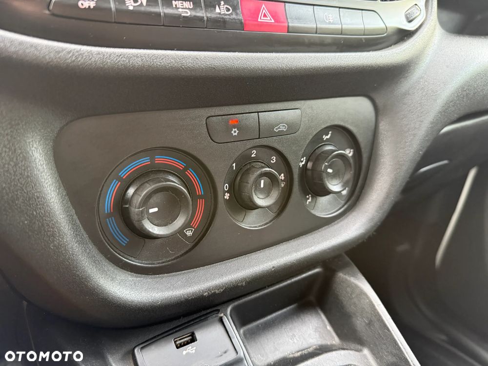 Fiat Doblo - 18