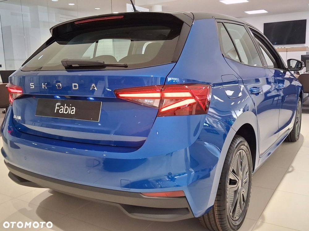 Skoda Fabia - 8