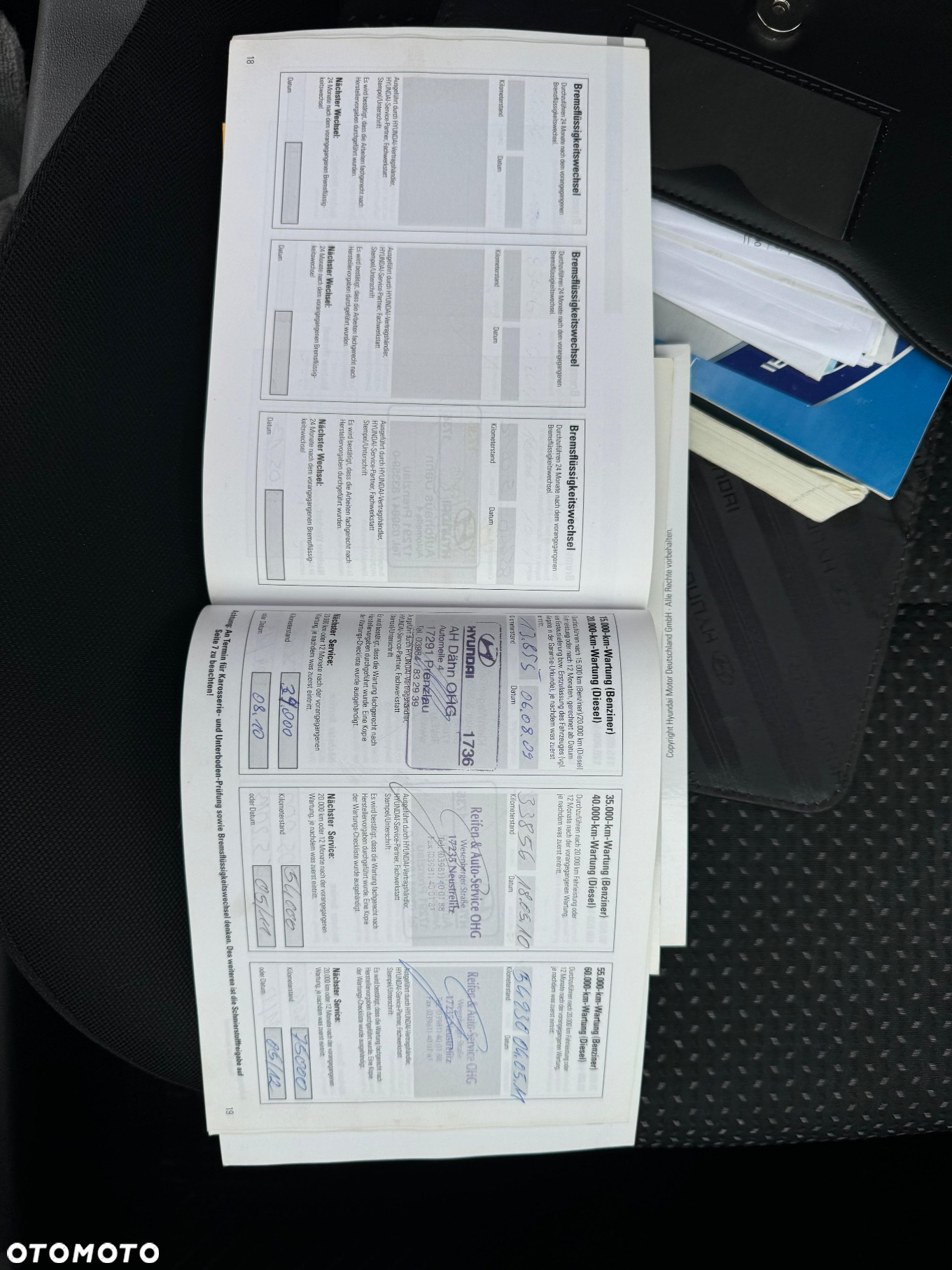 Hyundai i30 1.4 Base + - 24