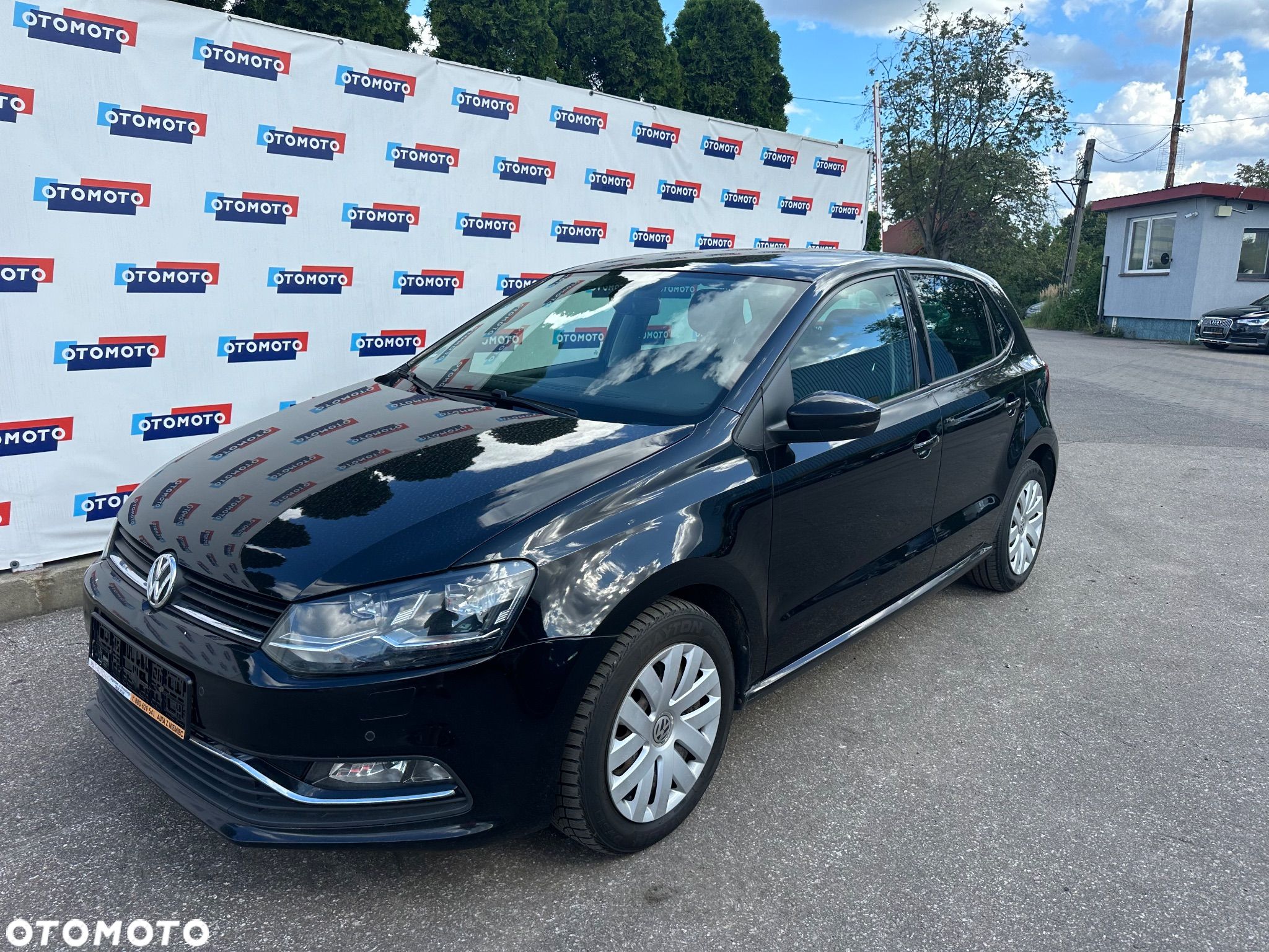 Volkswagen Polo - 1