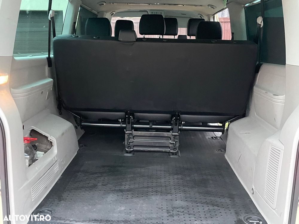 Volkswagen Caravelle T6.1 2.0 TDI 110 kW LR Comfortline DSG - 17