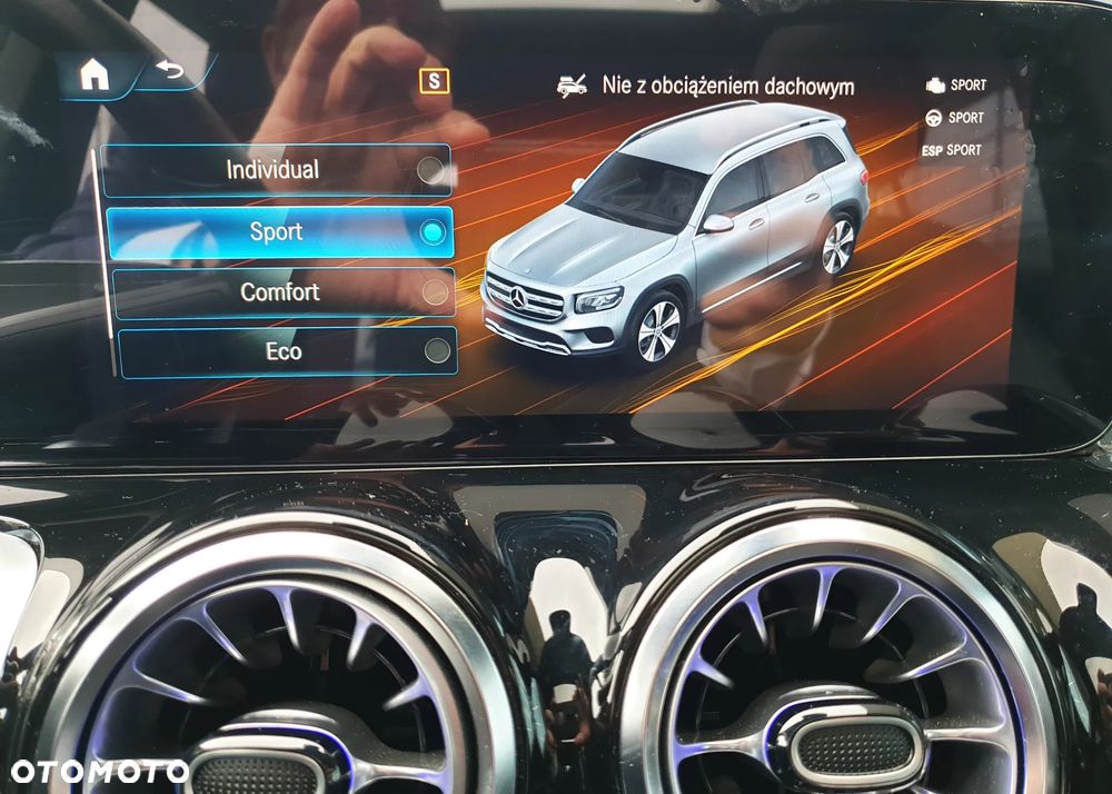 Mercedes-Benz GLB 200 d 4-Matic Progressive 8G-DCT - 28