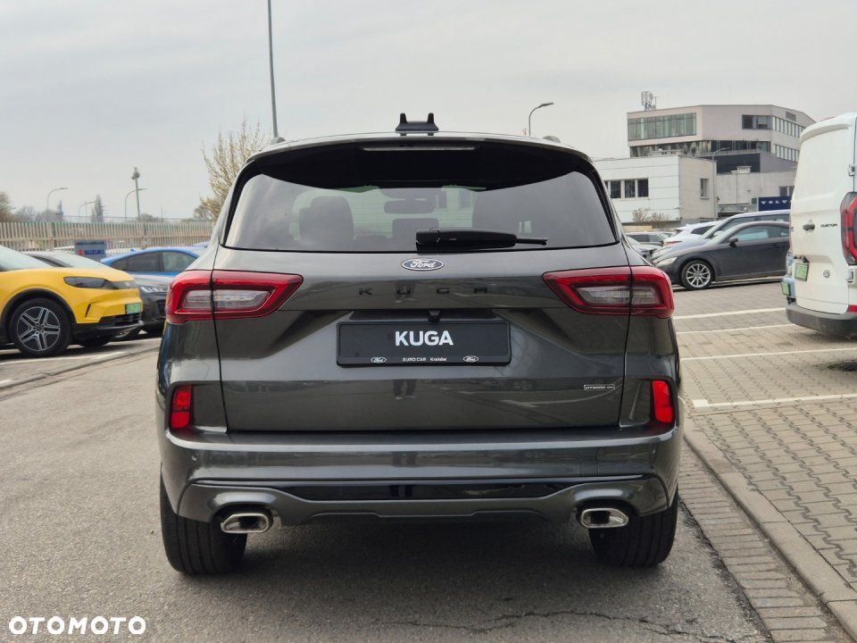 Ford Kuga - 4