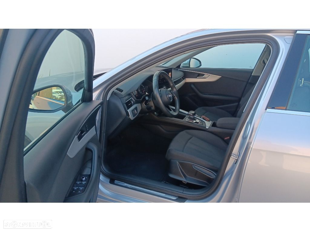Audi A4 Avant 35 TDI S tronic - 4
