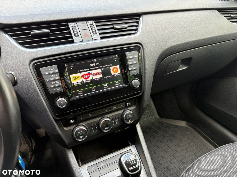 Skoda Octavia 2.0 TDI (Green tec) 4x4 Ambition - 21