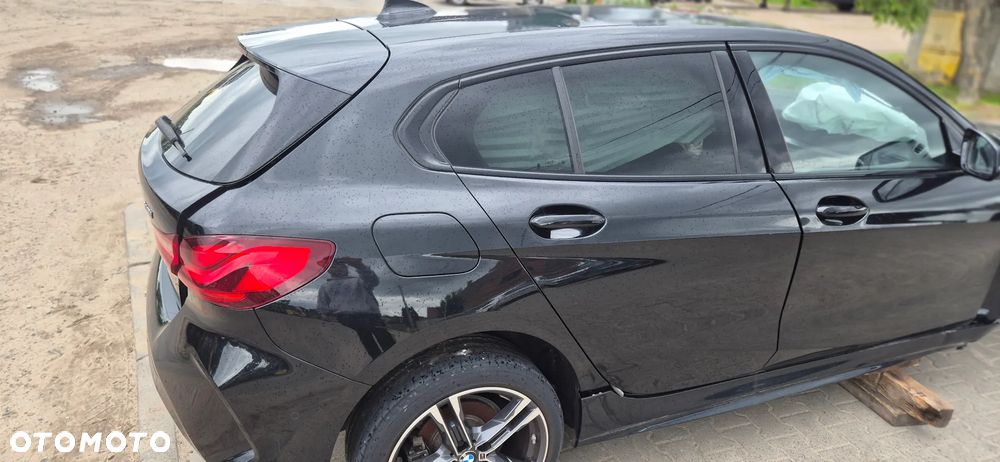 BMW Seria 1 118i M Sport - 8