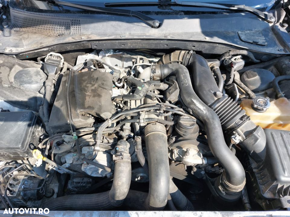 Dezmembrari Lancia Thema 300c motorizare 3.0 anul 2015 diesel - 5