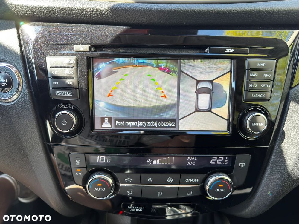 Nissan Qashqai 1.2 DIG-T N-Connecta EU6 - 15
