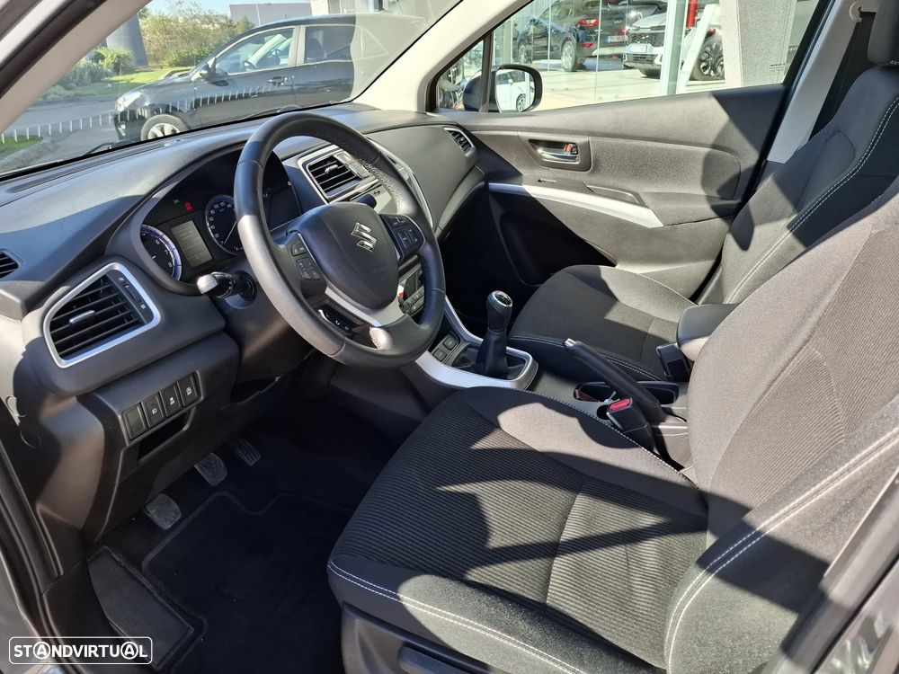 Suzuki SX4 - 17