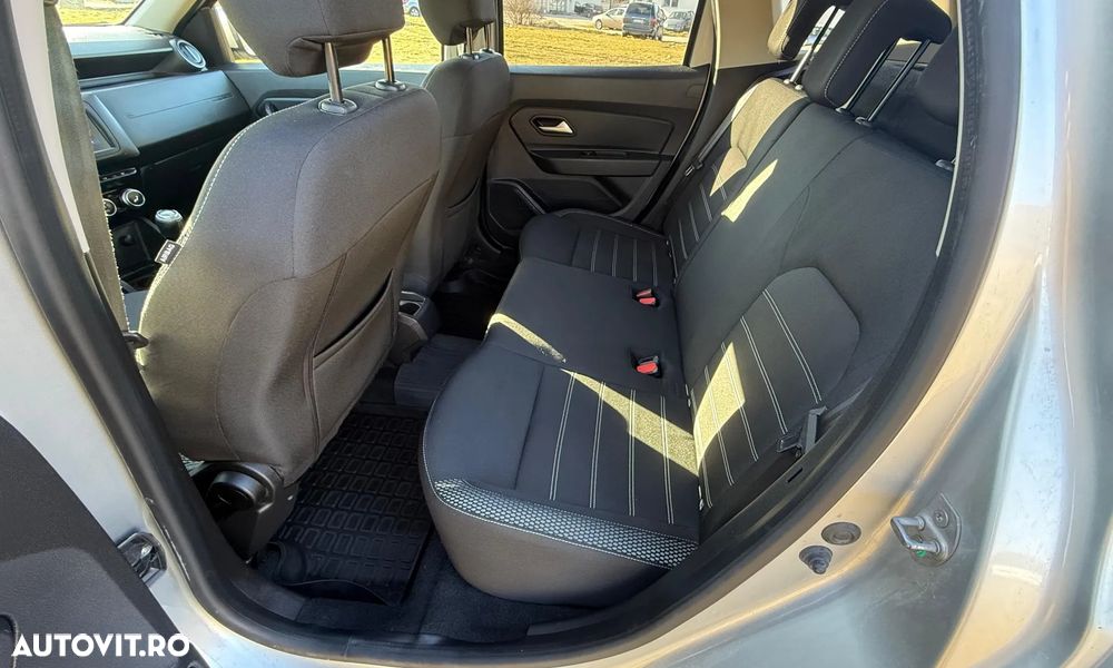 Dacia Duster 1.5 Blue dCi 4WD Prestige - 9