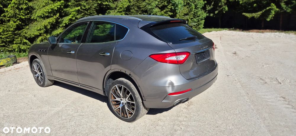 Maserati Levante - 13