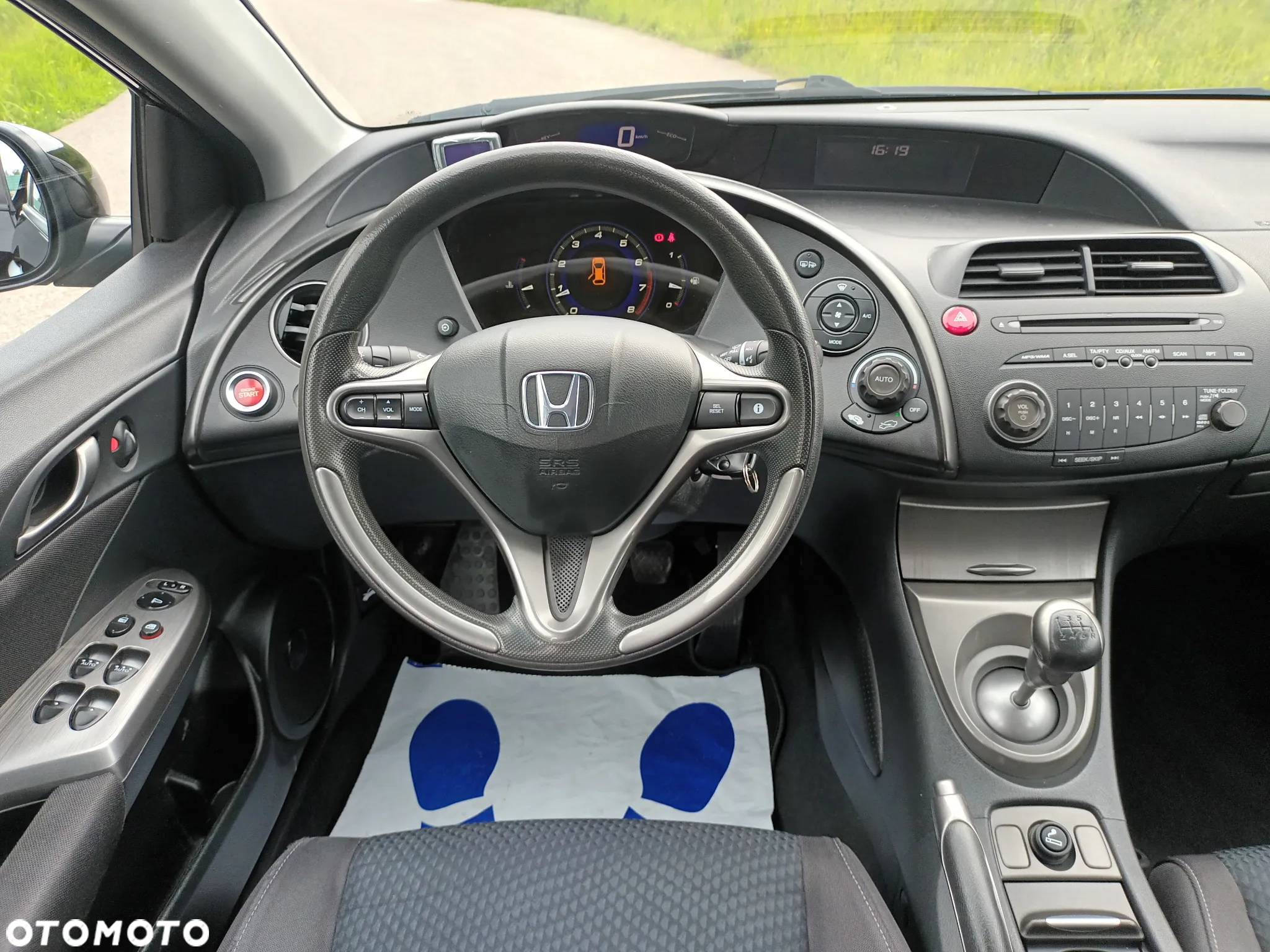 Honda Civic 1.4 i-VTEC Comfort - 21