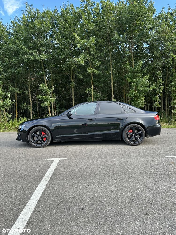 Audi A4 Limousine - 6