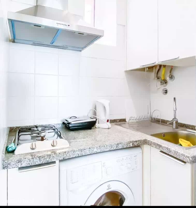 Modern Studio Apartment with A/C near Alameda – Lisbon - Grande imagem: 3/7