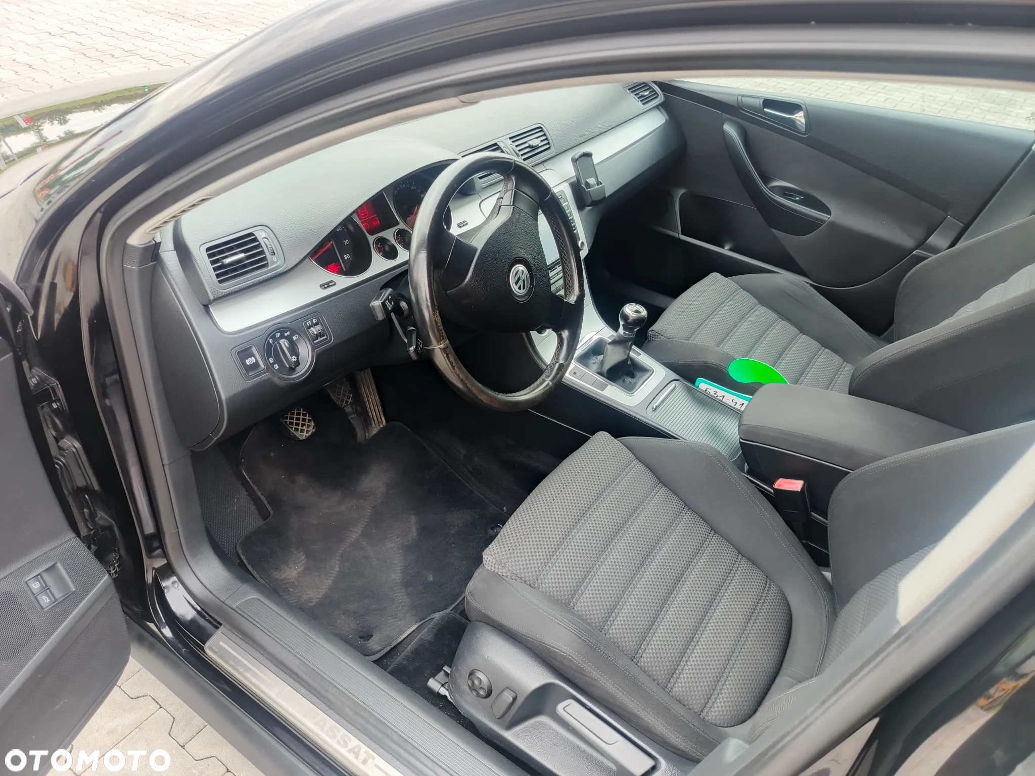 Volkswagen Passat 2.0 FSI Comfortline - 13