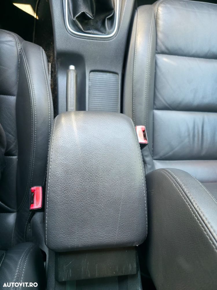 Volkswagen Golf - 18
