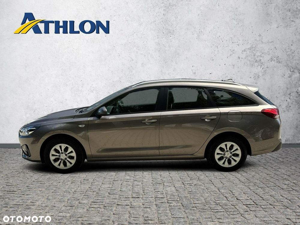 Hyundai i30 1.5 DPI Classic + - 2