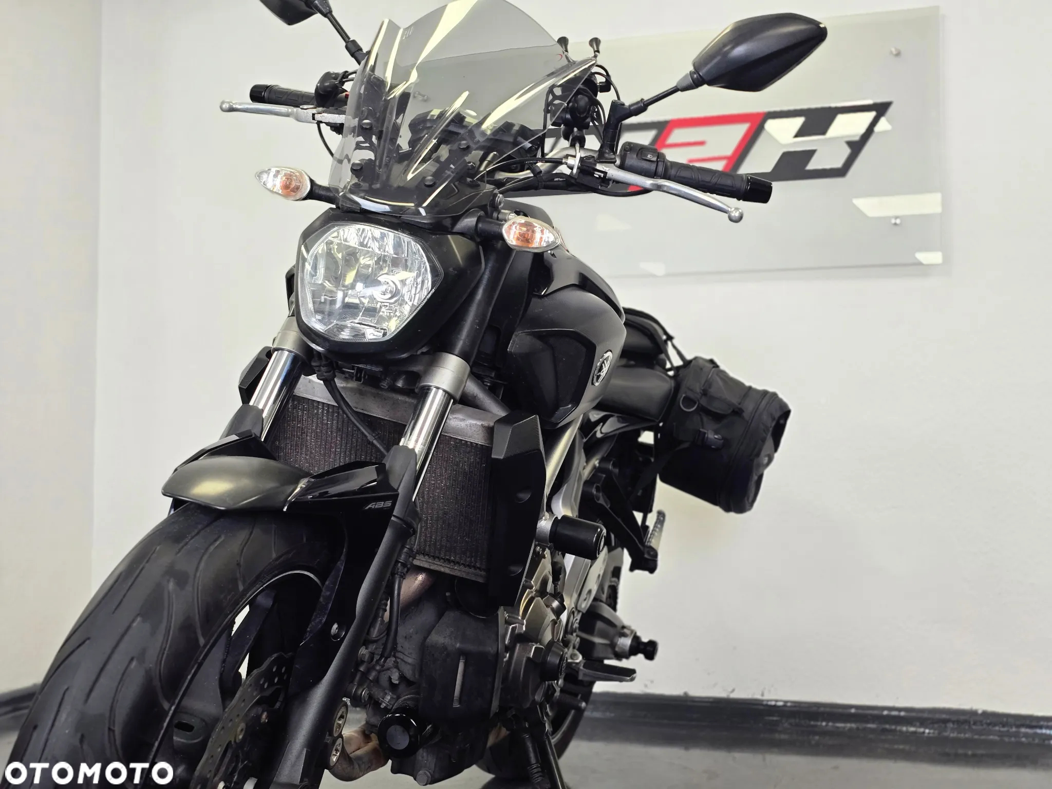 Yamaha MT - 5