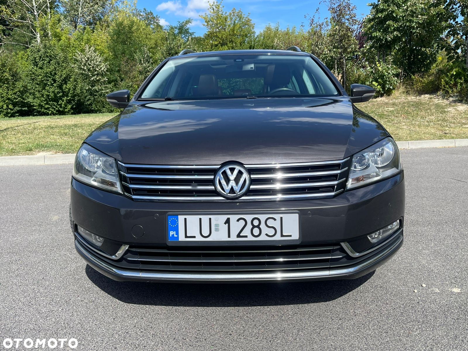 Volkswagen Passat 2.0 TDI Comfortline DSG - 2