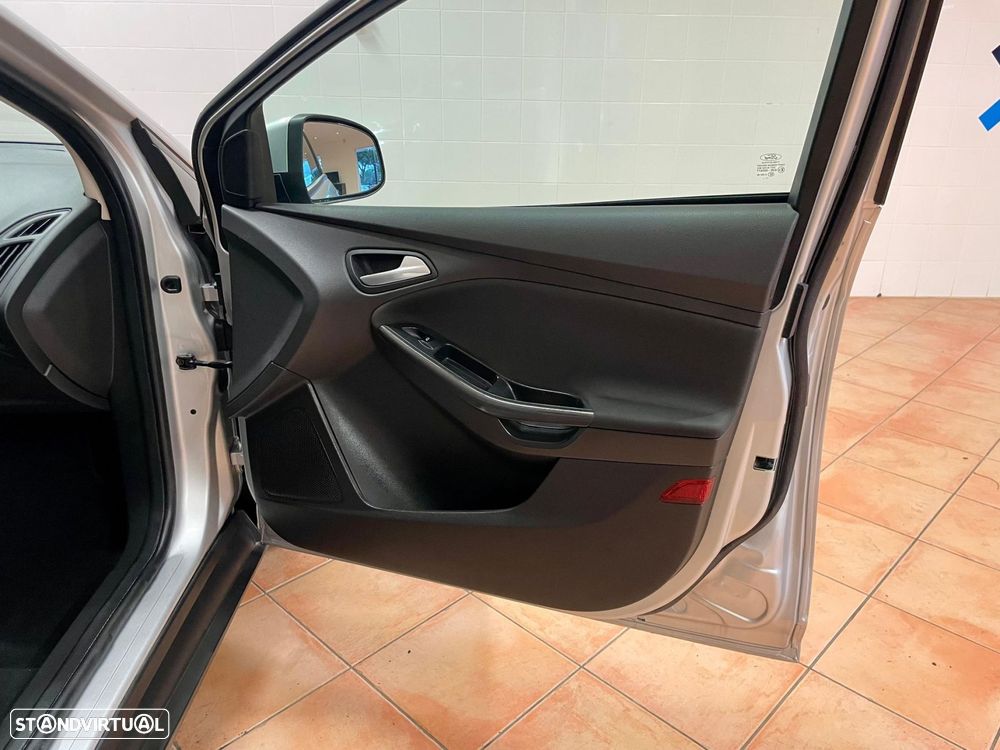 Ford Focus 1.5 TDCi Trend+ - 35