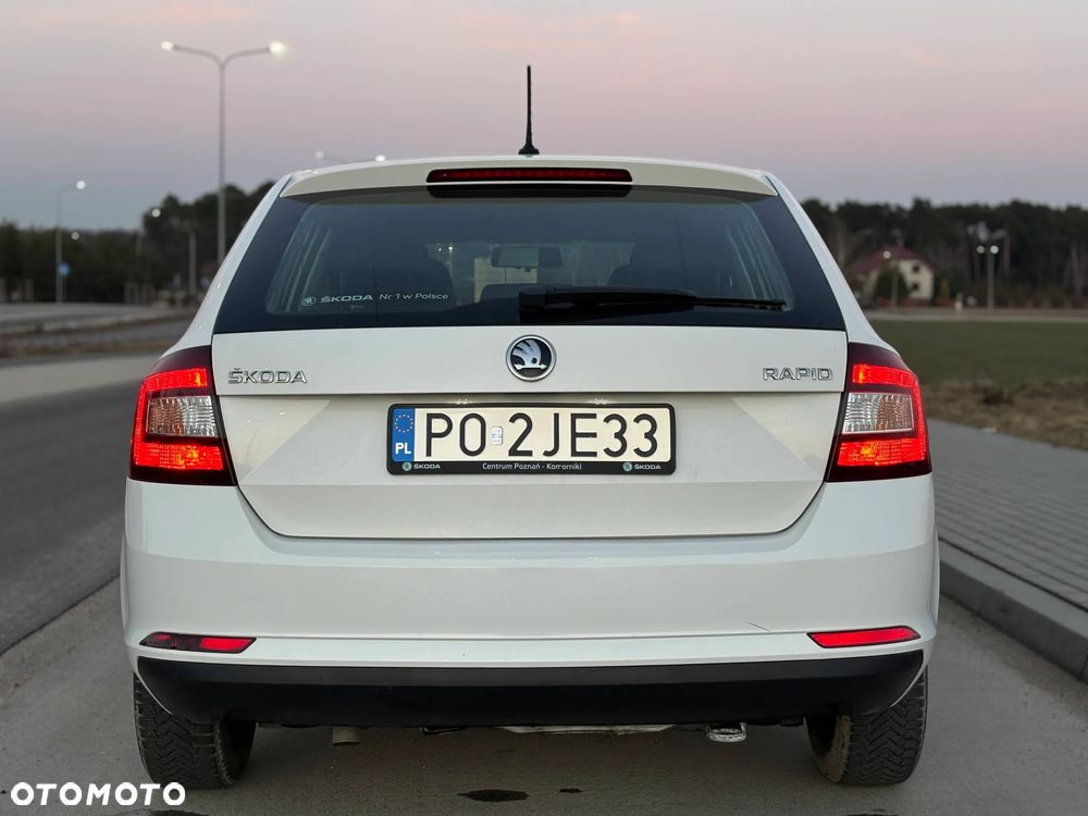 Skoda RAPID 1.0 TSI Active - 28