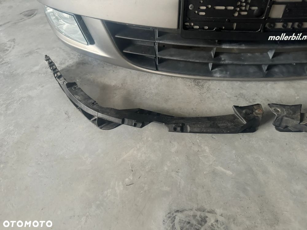 PRZÓD KOMPLETNY ZDERZAK PAS MASKA PAS XENON SKETNY OCTAVIA II LIFT 9202 - 7