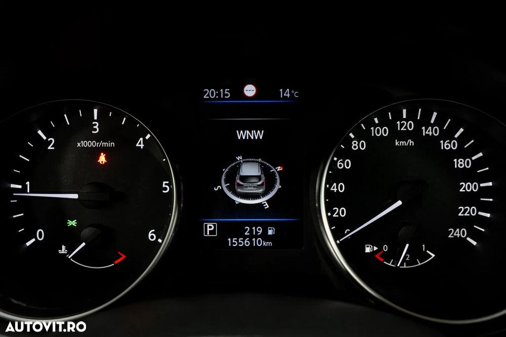 Nissan Qashqai 1.7 dCi Xtronic ALL-MODE 4x4i TEKNA - 38