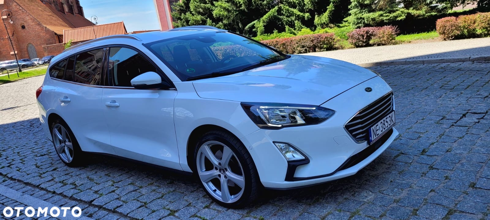 Ford Focus 1.0 EcoBoost Active - 23
