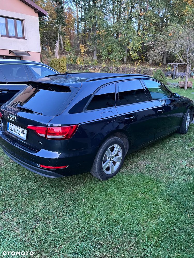 Audi A4 Avant 2.0 TDI - 7