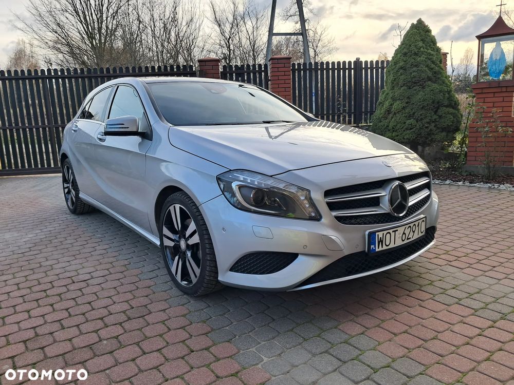 Mercedes-Benz Klasa A 200 7G-DCT - 3