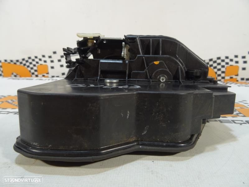Fecho Da Porta Trás Direita Bmw 1 (F20)  51227202148 / 7202148 / A0537 - 5
