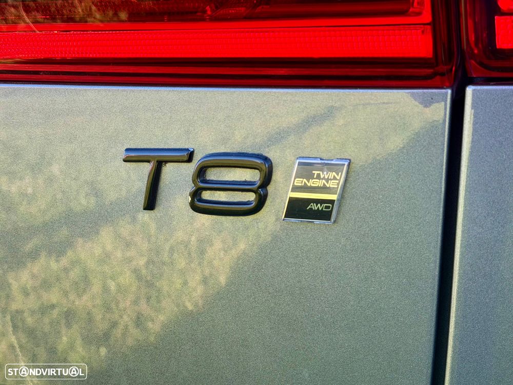 Volvo XC 60 2.0 T8 PHEV Momentum AWD - 4