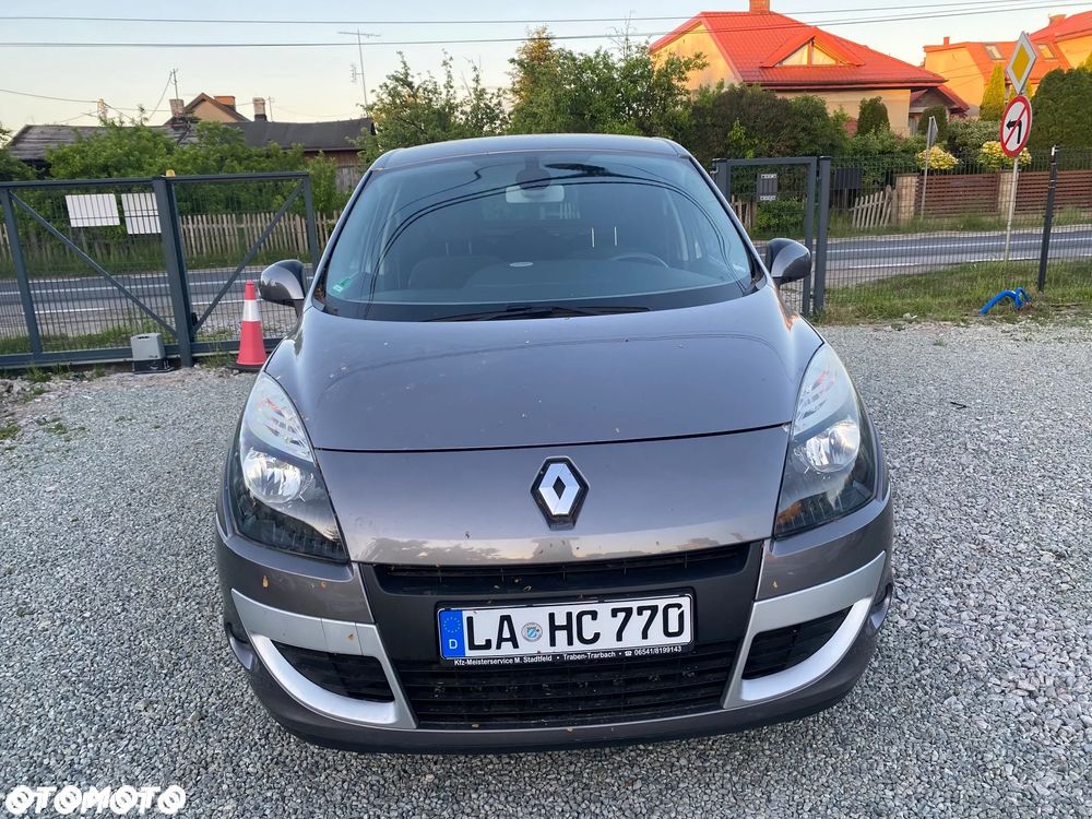 Renault Scenic 1.6 16V 110 Dynamique - 2