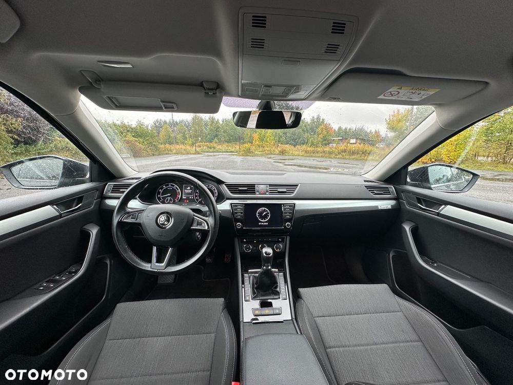 Skoda Superb 1.4 TSI Ambition - 5