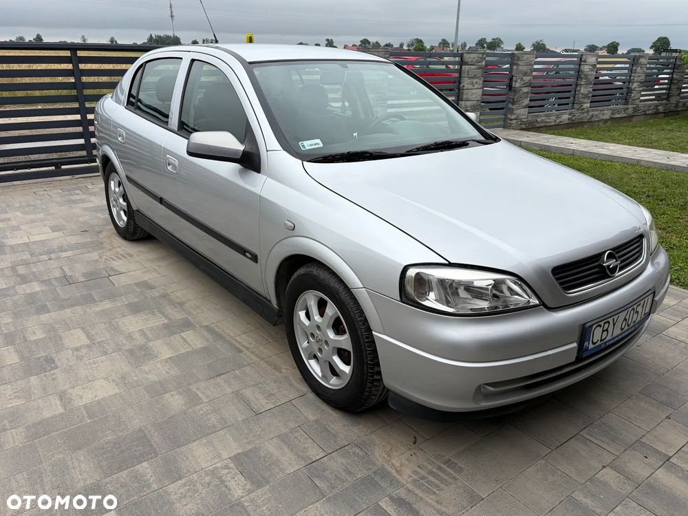 Opel Astra - 1