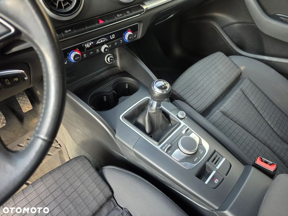 Audi A3 Sportback 1.5 TFSI Sport - 14