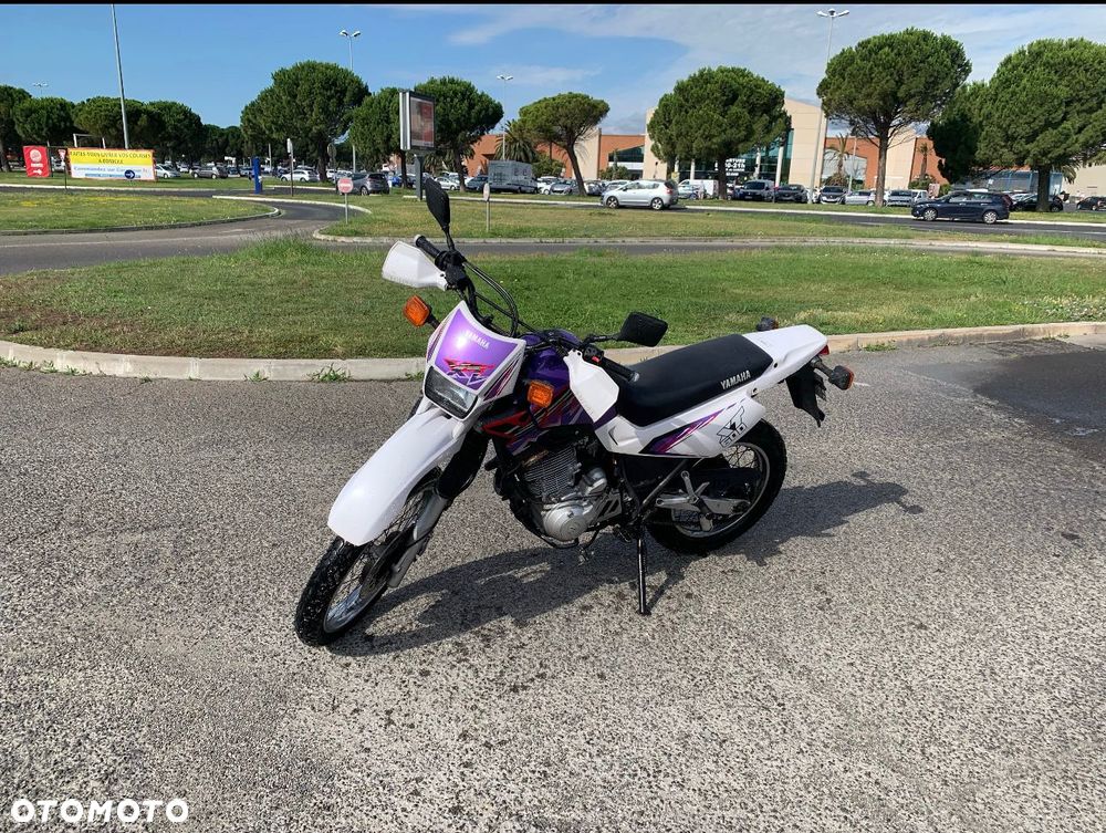 Yamaha XT - 24