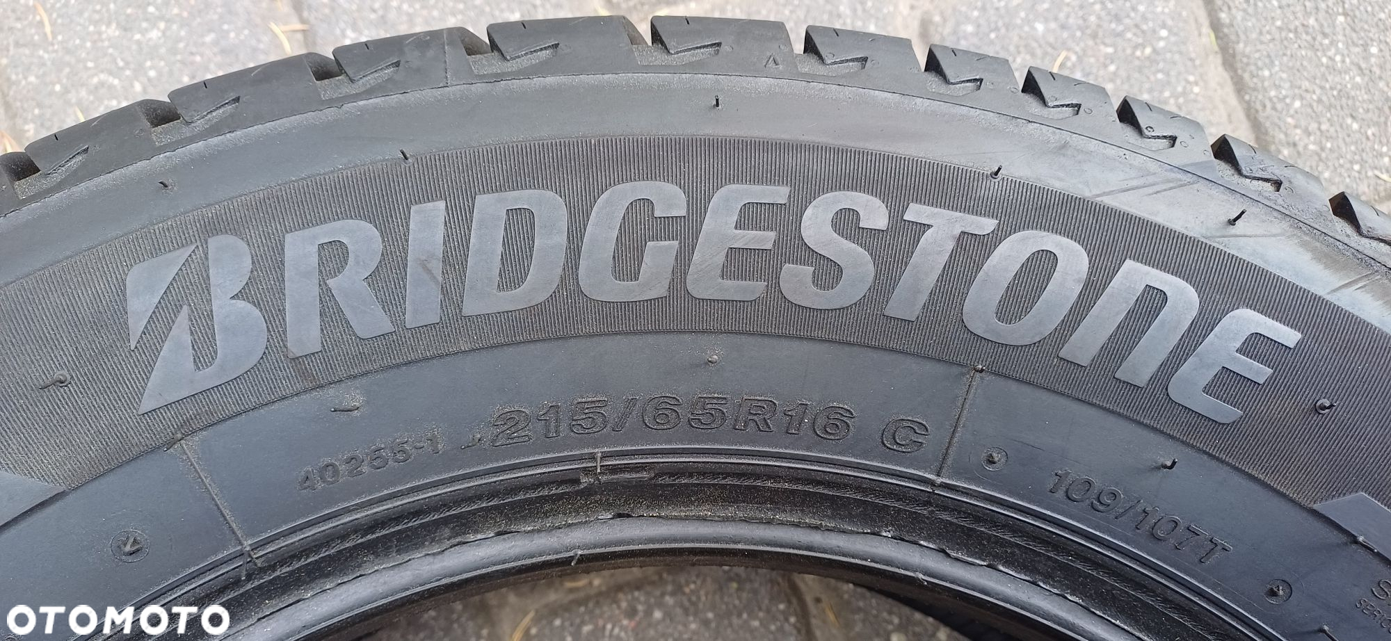 BRIDGESTONE 215/65R16C 109/107T , pojedyńcza opona wielosezonowa. - 3