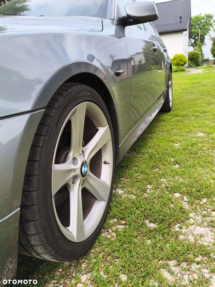 BMW Seria 5 525d - 4