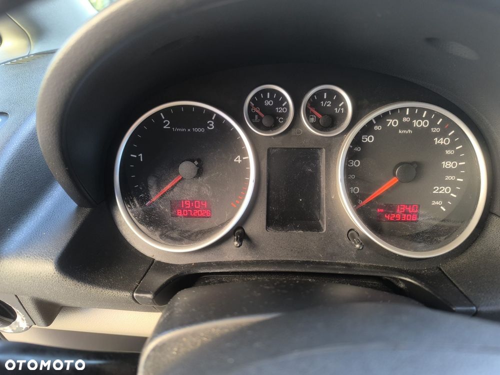 Audi A2 - 5