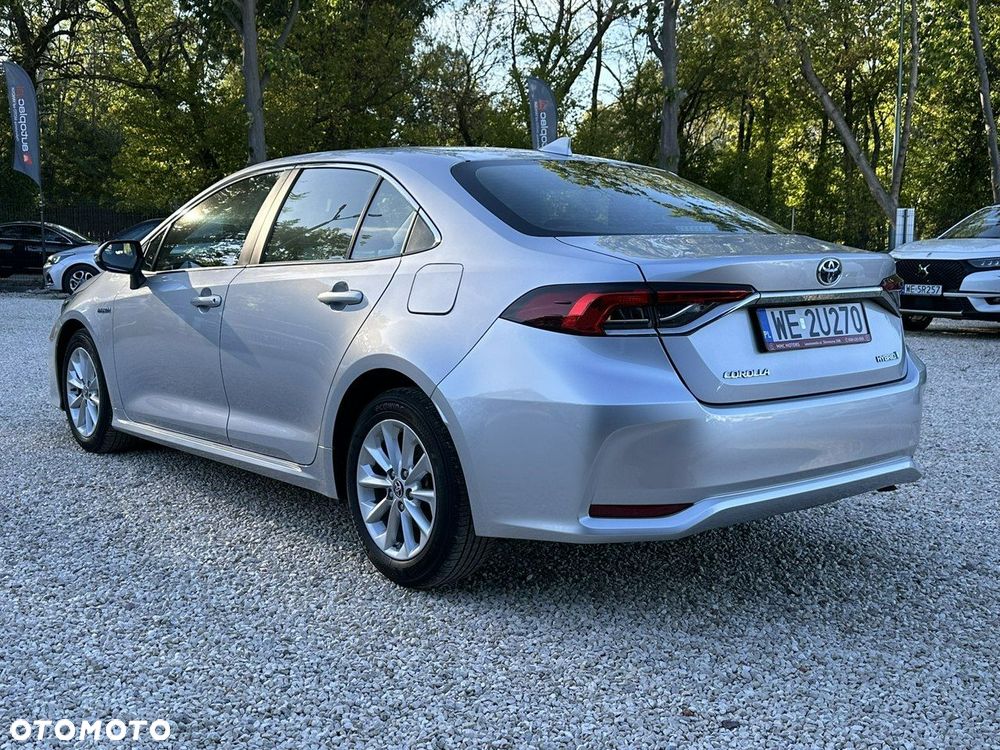 Toyota Corolla - 6