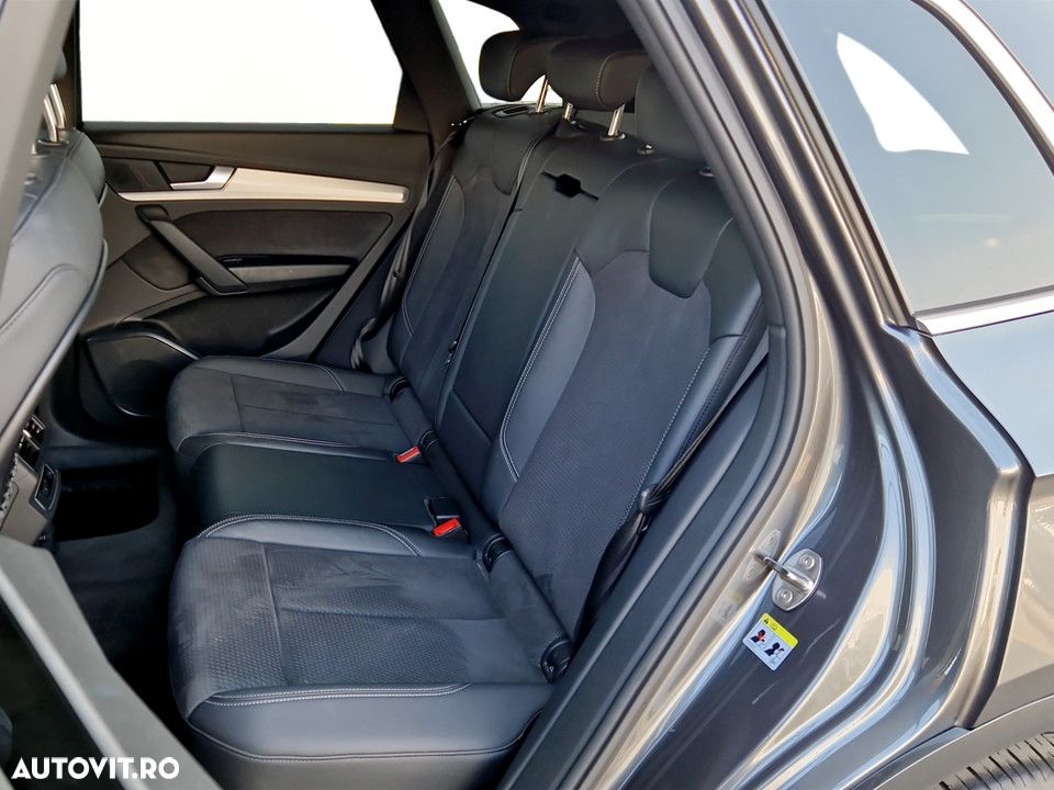 Audi Q5 40 TDI quattro S tronic MHEV S Line - 13